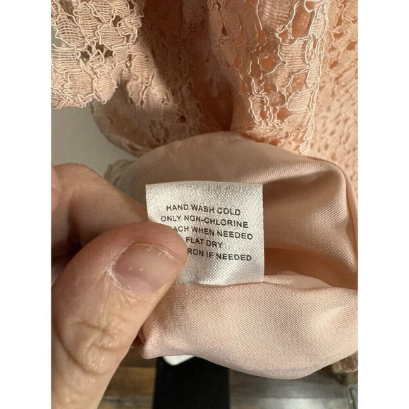 41Hawthorn Peach Sheer Lace Stop Top Women's Flutter Blouse Size Medium - Picture 6 of 6